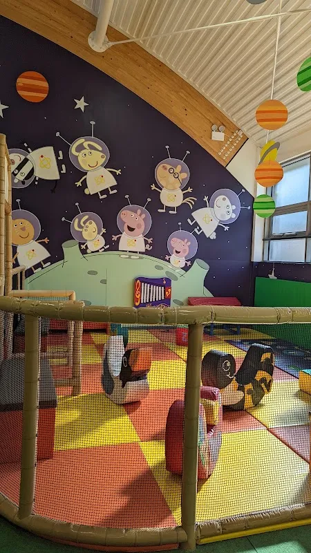 George's Spaceship Play Zone