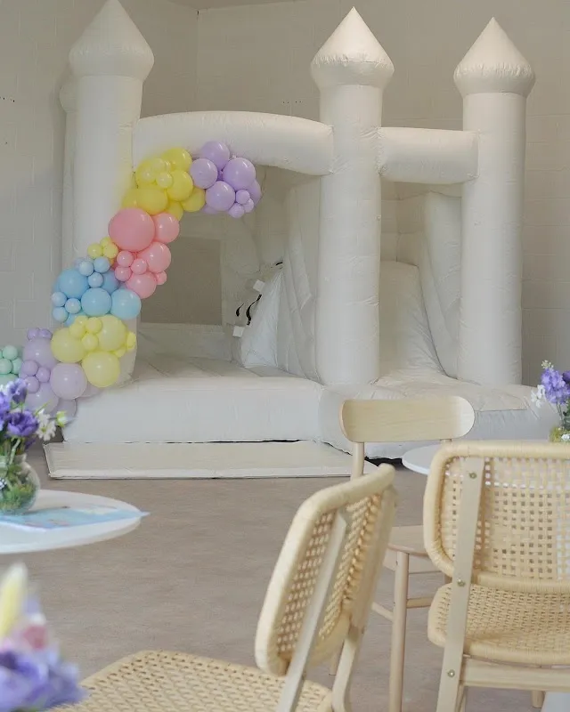 Little Party House