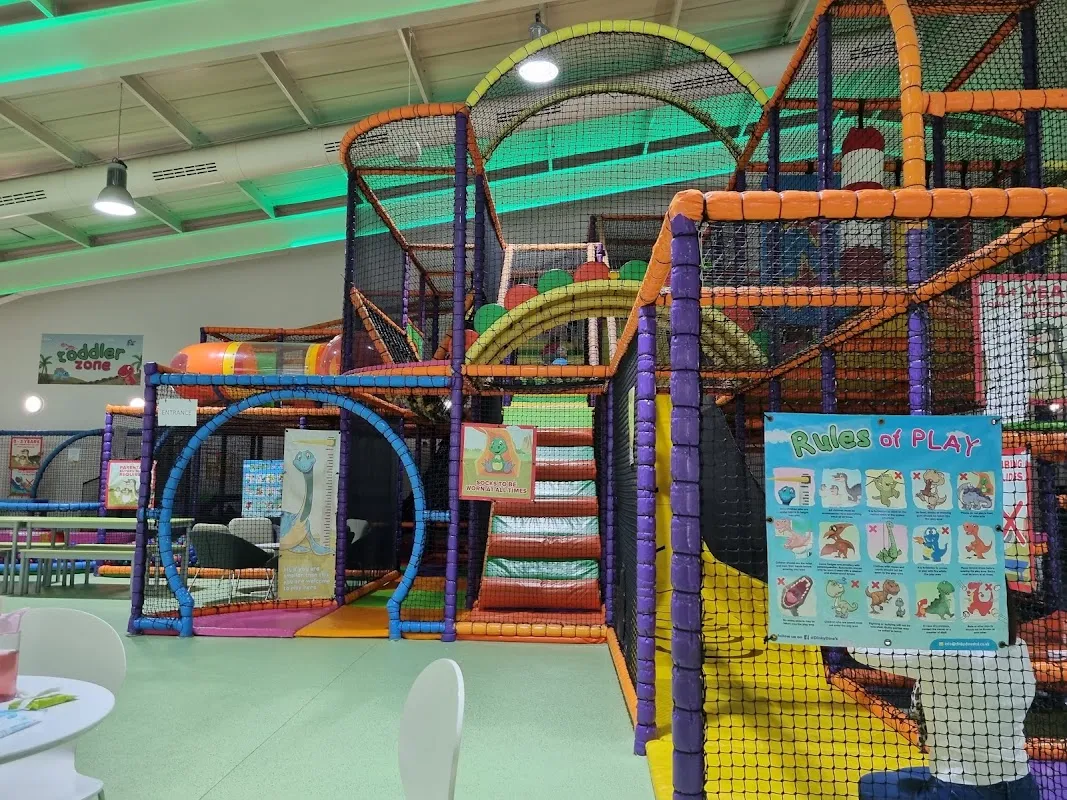 Dinky Dino's Soft Play