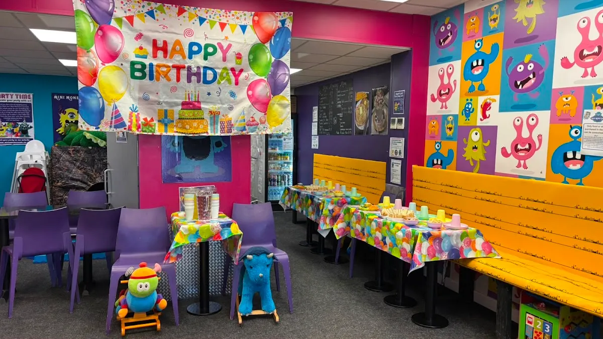 Mini Monsters (children's play cafe 0-5 years)